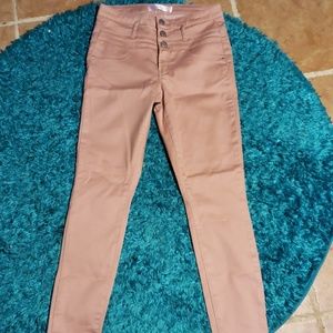 Juniors No Boundaries pants